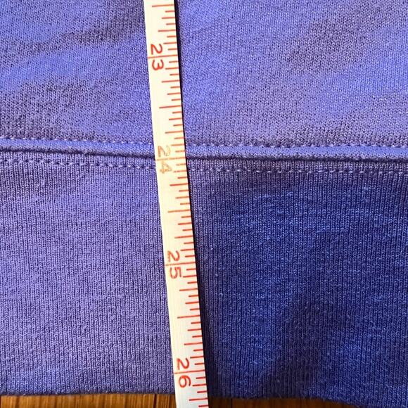 Champion Purple Sweatshirt Size XL fits like medium - Picture 7 of 7